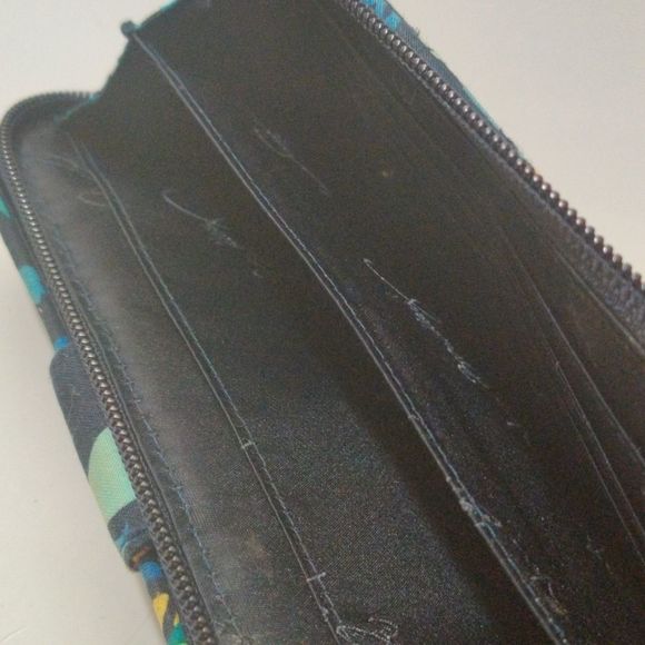 Vera‎ Bradley MidNight Blue and Black Hues Floral Clutch Wallet - Picture 14 of 16